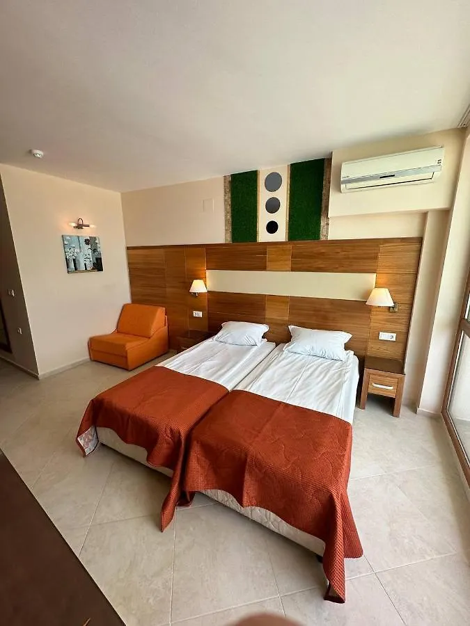 Hotel Briz Beach Apartments - Section B Sunny Beach