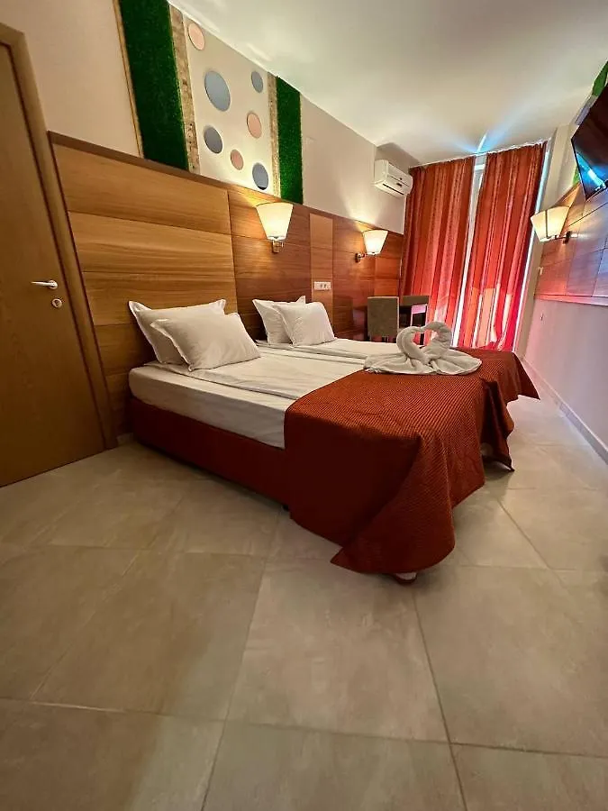 Hotel Briz Beach Apartments - Section B Sunny Beach